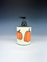 Load image into Gallery viewer, Pumpkin Soap Dispenser